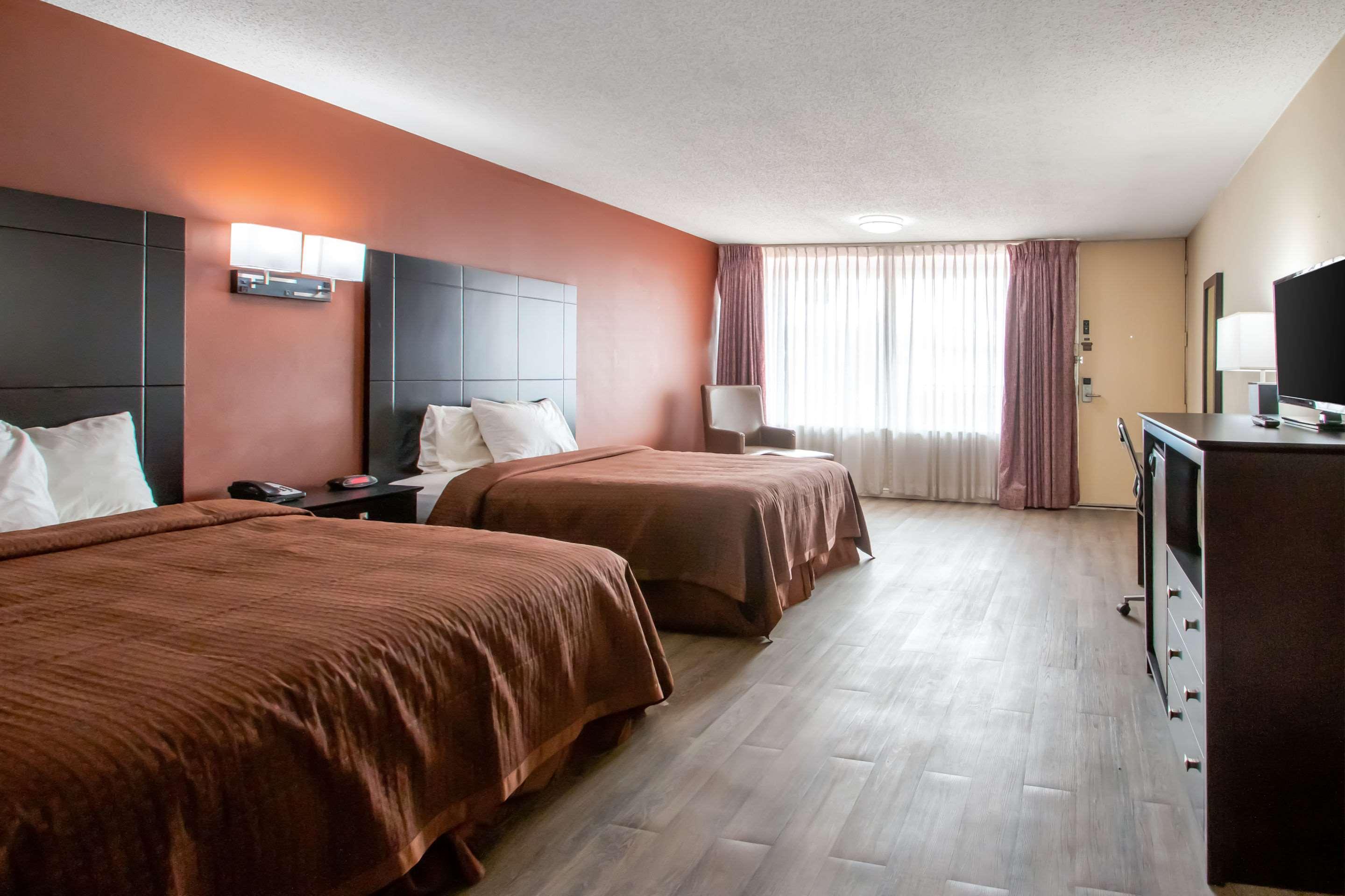 Econo Lodge Elko Downtown Area Esterno foto